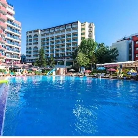 Lägenhet Privates Admiral Plaza Slăntjev Brjag