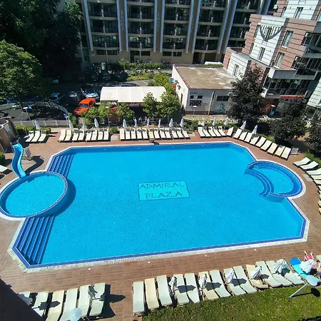 Privates Admiral Plaza Lägenhet